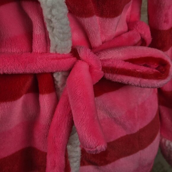 Em & Alfie One Size Red Pink Striped Plush Robe "Oh What Fun" Sequins on Back - Picture 3 of 13